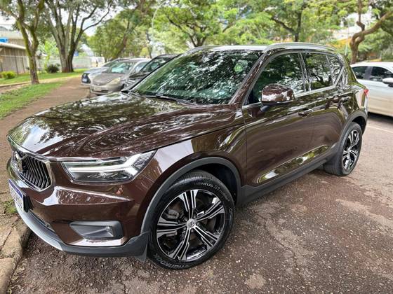 VOLVO XC40 2.0 T4 GASOLINA INSCRIPTION GEARTRONIC